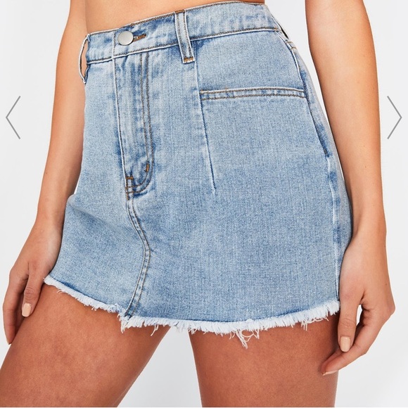 Dollskill Come My Way Skort size S/ Denim skort - Picture 5 of 7